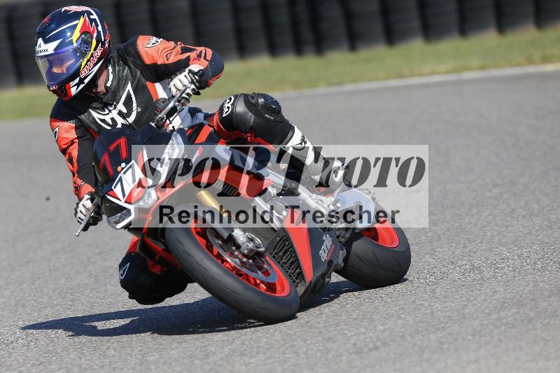 Archiv-2025/49 26.08.2025 Cornu Master School ADR/blau-bleu/77